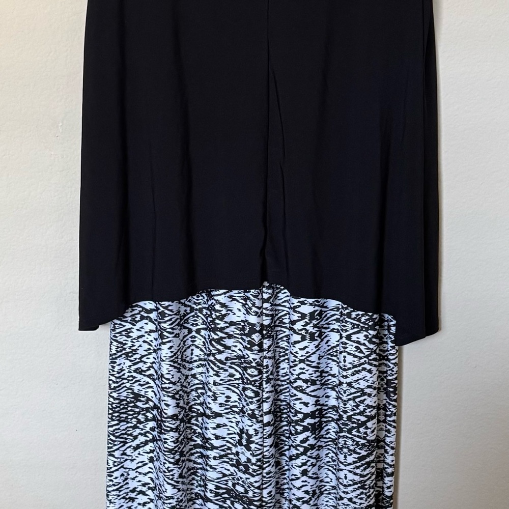 Women’s Emma & Michele Medium Black and white jumpsuit - Picture 5 of 6
